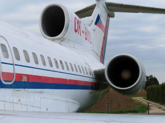 Tupolev Tu-154 “Careless” – Tupolev’s Trijet – Pickled Wings