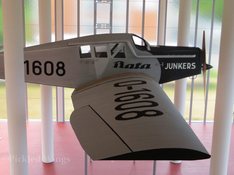 Junkers f13 wing and nose
