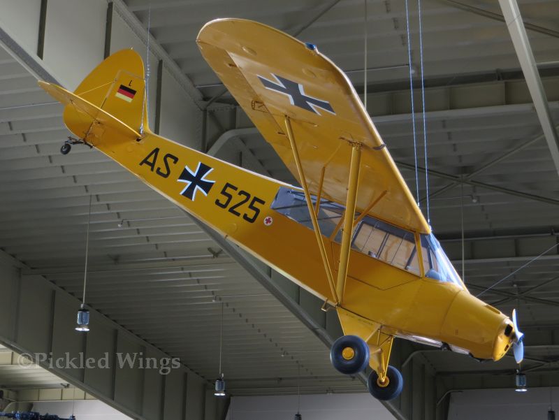 Piper Super Cub at Berlin-Gatow