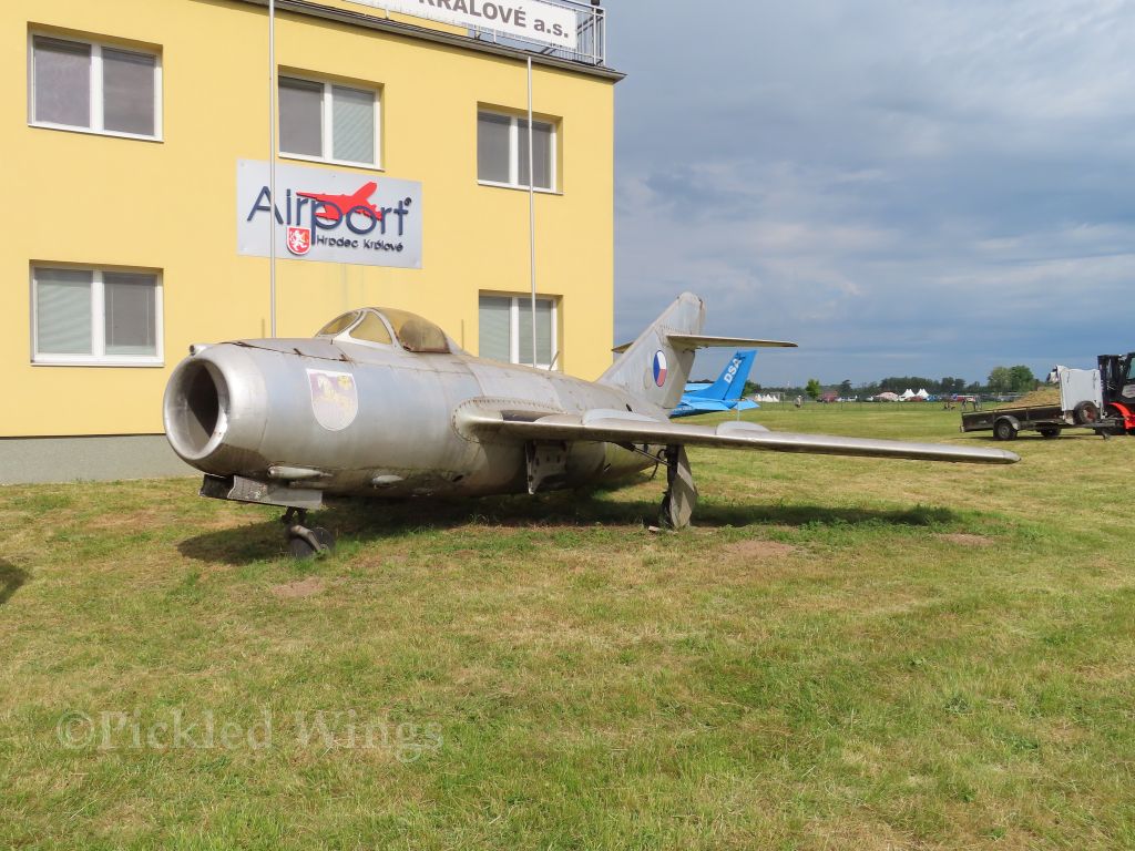 HK MiG-15