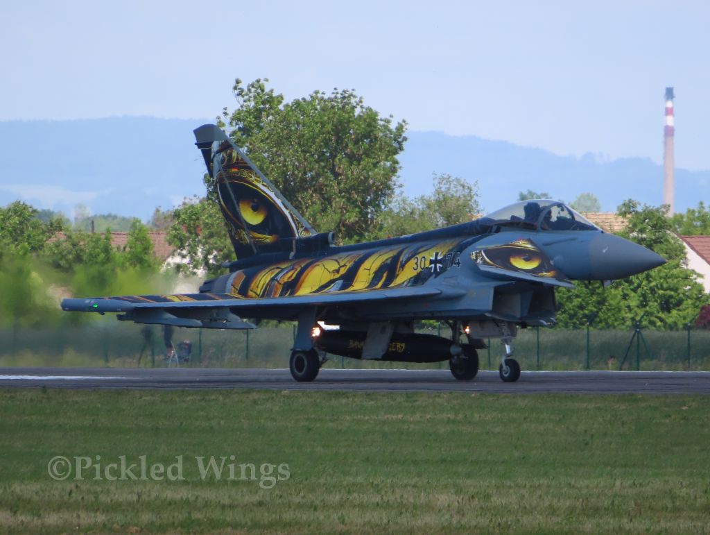 Typhoons at HK 7